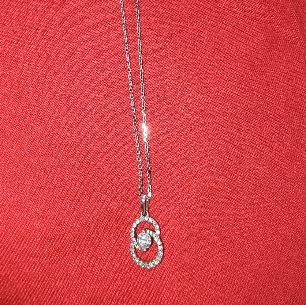 KAYs circle of love diamond necklace
